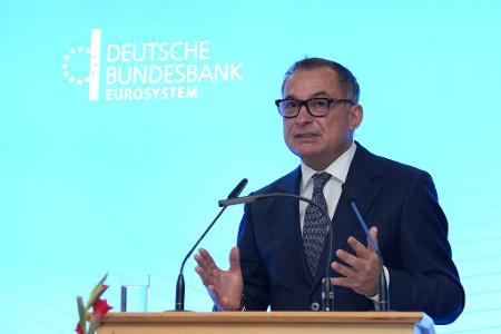 Bundesbank-Präsident Nagel warnt vor den Folgen von Trumps Zollplänen für die deutsche Wirtschaft (Archivbild). Bundesbank-Präsident Nagel warnt vor den Folgen von Trumps Zollplänen für die deutsche Wirtschaft (Archivbild).