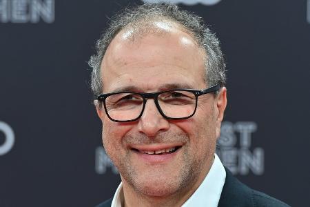 Ex-TV-Richter Alexander Hold: So geht es ihm nach seiner Krebs-OP Ex-TV-Richter Alexander Hold: So geht es ihm nach seiner Krebs-OP