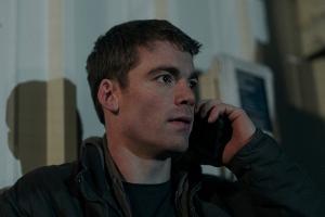 "The Night Agent": Startdatum für zweite Staffel steht fest