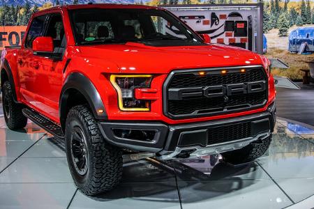 NAIAS 2018 Detroit Impressionen Auspuff Blende