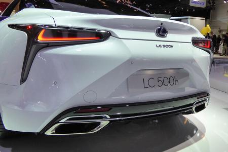 Lexus LC 500h - Auspuff - IAA Frankfurt 2017