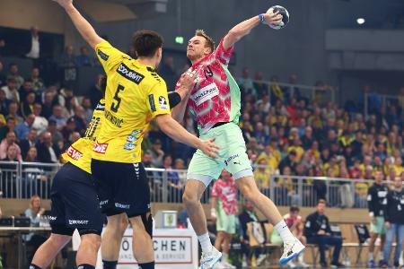 Löwen und Gummersbach im Viertelfinale - Knorr gibt Comeback Löwen und Gummersbach im Viertelfinale - Knorr gibt Comeback