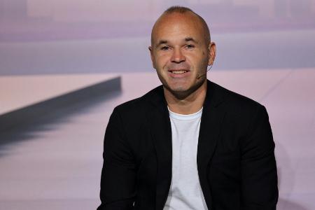 Iniesta steigt bei dänischem Drittligisten ein Iniesta steigt bei dänischem Drittligisten ein