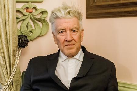 Schon als Kind geraucht: David Lynch auf Extra-Sauerstoff angewiesen Schon als Kind geraucht: David Lynch auf Extra-Sauerstoff angewiesen