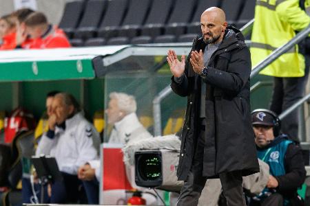 Defensiv gestärkte U21 überrascht Trainer Di Salvo Defensiv gestärkte U21 überrascht Trainer Di Salvo