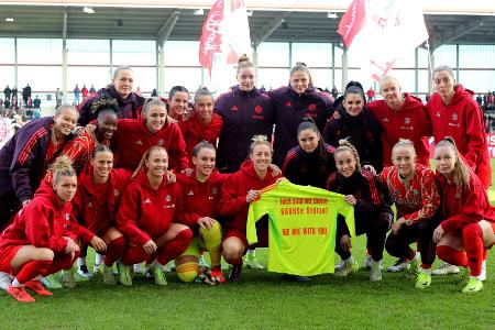 Bayern holen Pflichtsieg mit bewegender Botschaft an Grohs Bayern holen Pflichtsieg mit bewegender Botschaft an Grohs