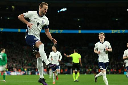 Knotenlöser Kane: England steigt in A-Liga auf Knotenlöser Kane: England steigt in A-Liga auf