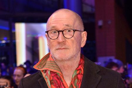 Sieben Monate nach Geburt: Peter Lohmeyer enthüllt Babygeschlecht Sieben Monate nach Geburt: Peter Lohmeyer enthüllt Babygeschlecht