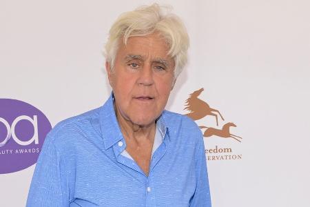 Wieder schwerer Unfall: Jay Leno stürzt Hügel hinunter Wieder schwerer Unfall: Jay Leno stürzt Hügel hinunter