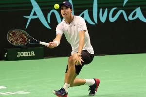 Struff gefordert: Deutschland im Davis Cup vor dem Aus