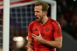 Kane gefeiert: FC Bayern gehen die Bälle aus