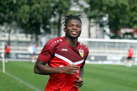 Mittelfußbruch: VfB mehrere Monate ohne Toure Mittelfußbruch: VfB mehrere Monate ohne Toure