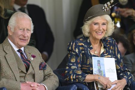 König Charles und Königin Camilla wollen einen neuen Vierbeiner König Charles und Königin Camilla wollen einen neuen Vierbeiner