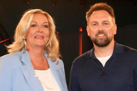 Bettina Tietjen moderiert Bettina Tietjen moderiert