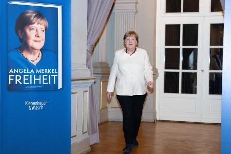 Buch von Angela Merkel verkauft sich am ersten Tag 35.000 Mal Buch von Angela Merkel verkauft sich am ersten Tag 35.000 Mal