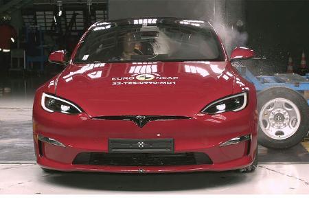 EuroNCAP Crashtest Tesla Model S 