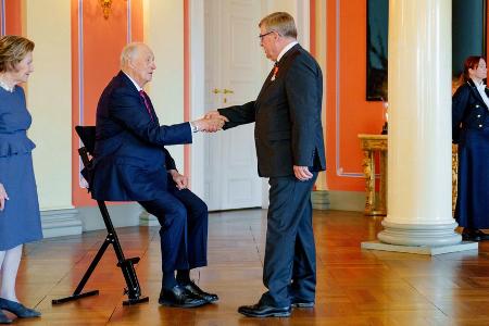 König Harald und Königin Sonja sagen Friedensnobelpreis-Teilnahme ab König Harald und Königin Sonja sagen Friedensnobelpreis-Teilnahme ab