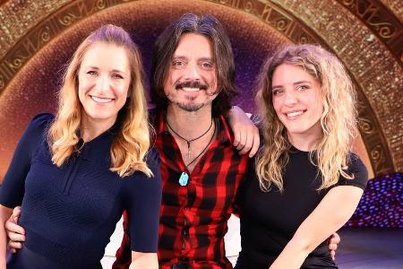 Stefanie Hertel: Zum ersten Mal mit Tochter auf Weihnachtstour Stefanie Hertel: Zum ersten Mal mit Tochter auf Weihnachtstour