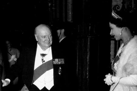 Modeikone und Cousin von Lady Di: Zehn Fakten über Winston Churchill Modeikone und Cousin von Lady Di: Zehn Fakten über Winston Churchill