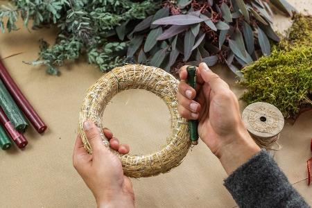 Weihnachtsstimmung: Last-Minute-Ideen für den DIY-Adventskranz