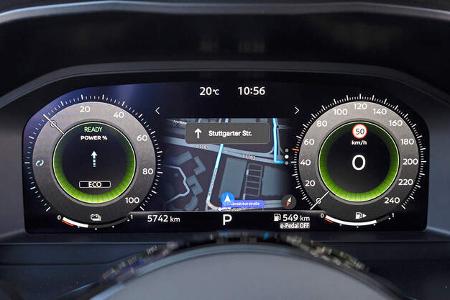 Nissan Qashqai 1.5 VC-T e-Power, Lenkraddisplay