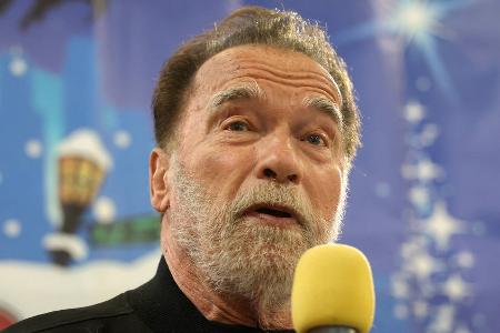 Arnold Schwarzenegger: Terminator bekam an Thanksgiving Bombendrohung Arnold Schwarzenegger: Terminator bekam an Thanksgiving Bombendrohung