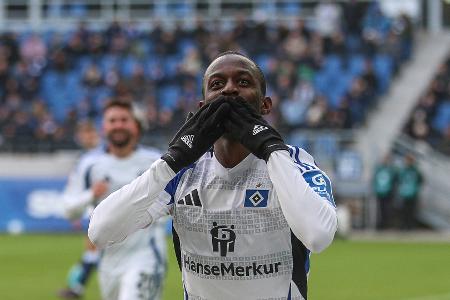 Mit Glück und Dompe: HSV gelingt Befreiungsschlag beim KSC Mit Glück und Dompe: HSV gelingt Befreiungsschlag beim KSC