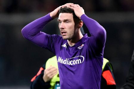 Robin Gosens reagiert nach Zusammenbruch von Teamkollege Edoardo Bove Robin Gosens reagiert nach Zusammenbruch von Teamkollege Edoardo Bove