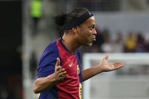 Ronaldinho wird mit 45 Großvater
