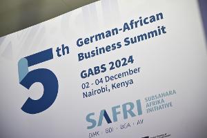 Habeck bietet Ländern Afrikas engere Zusammenarbeit an