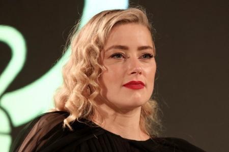 Amber Heard wird zum zweiten Mal Mutter Amber Heard wird zum zweiten Mal Mutter
