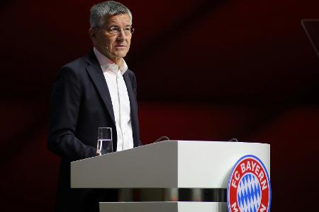 Mehr als eine Milliarde: FC Bayern verkündet Rekordumsatz Mehr als eine Milliarde: FC Bayern verkündet Rekordumsatz