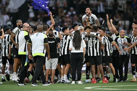 Nach Libertadores-Triumph: Botafogo feiert Meistertitel Nach Libertadores-Triumph: Botafogo feiert Meistertitel