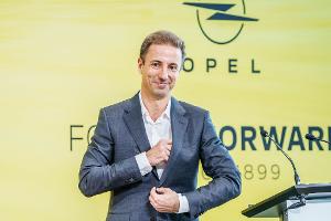 Autokonzern Stellantis wertet Rolle von Opel-Chef auf
