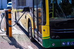 Studie: Etwa 15 Prozent E-Busse im ÖPNV bis 2025