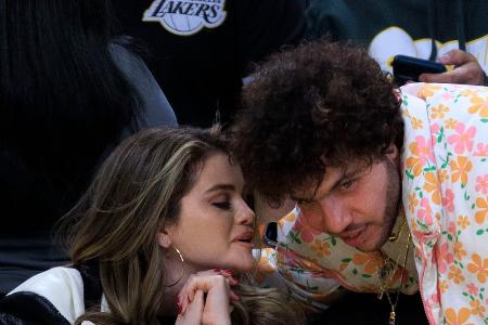 Selena Gomez und Benny Blanco sind verlobt Selena Gomez und Benny Blanco sind verlobt
