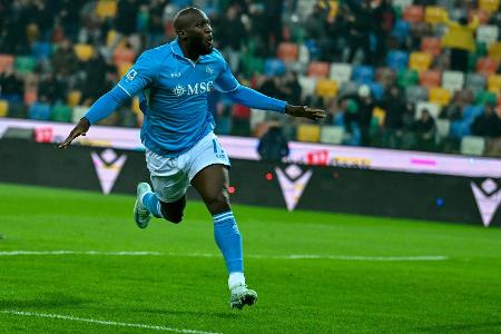 Neapel bleibt an Bergamo dran Neapel bleibt an Bergamo dran