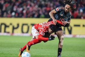 FC Bayern: Boey erneut verletzt