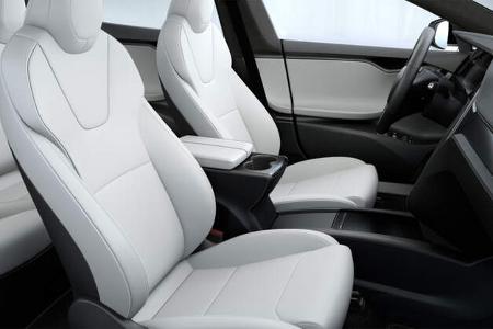 Tesla Model S Plaid Konfigurator