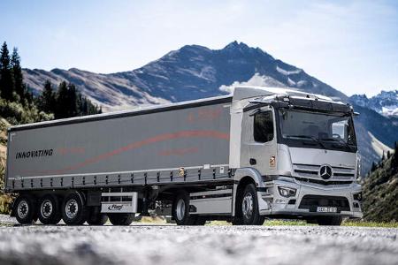 Daimler E-Actros 300 Sattelschlepper Alpenüberquerung