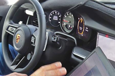 Porsche 911 Erlkönig mit Innenraum