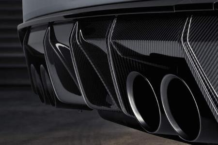 BMW M4 CSL