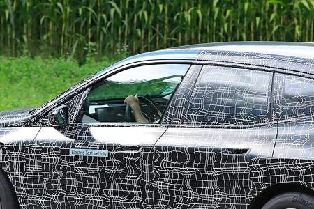 Erlkönig BMW iNext