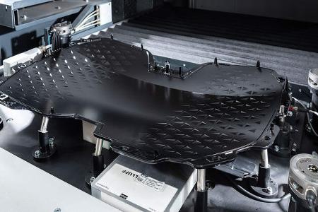 BMW iNext Niere