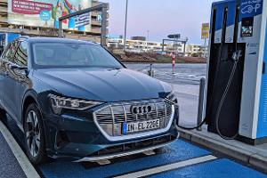 Cockpit-Check Audi E-Tron Quattro