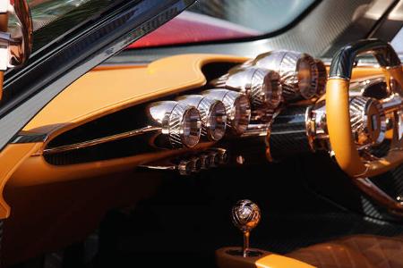 De Tomaso P72