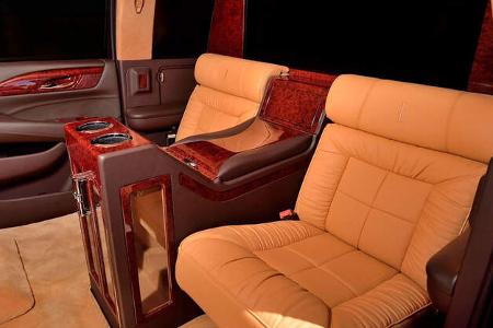 07/2019, Lexani Cadillac Escalade Stretch-Version