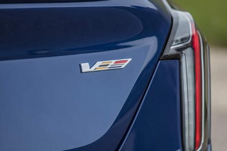 Cadillac CT4-V CT5-V Limousine 2019