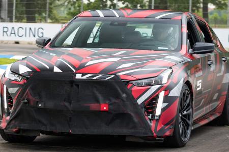 Cadillac Performance Modelle CT4-V und CT5-V Prototypen