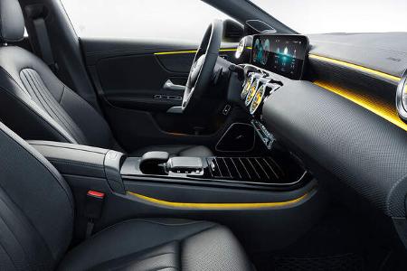 Mercedes CLA Shooting Brake (2019) Cockpit